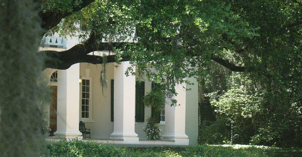 Monmouth Historic Inn Natchez Exterior photo