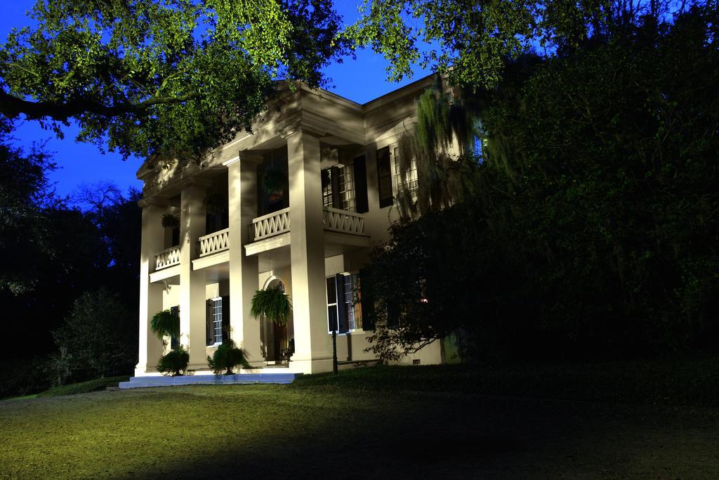 Monmouth Historic Inn Natchez Exterior photo